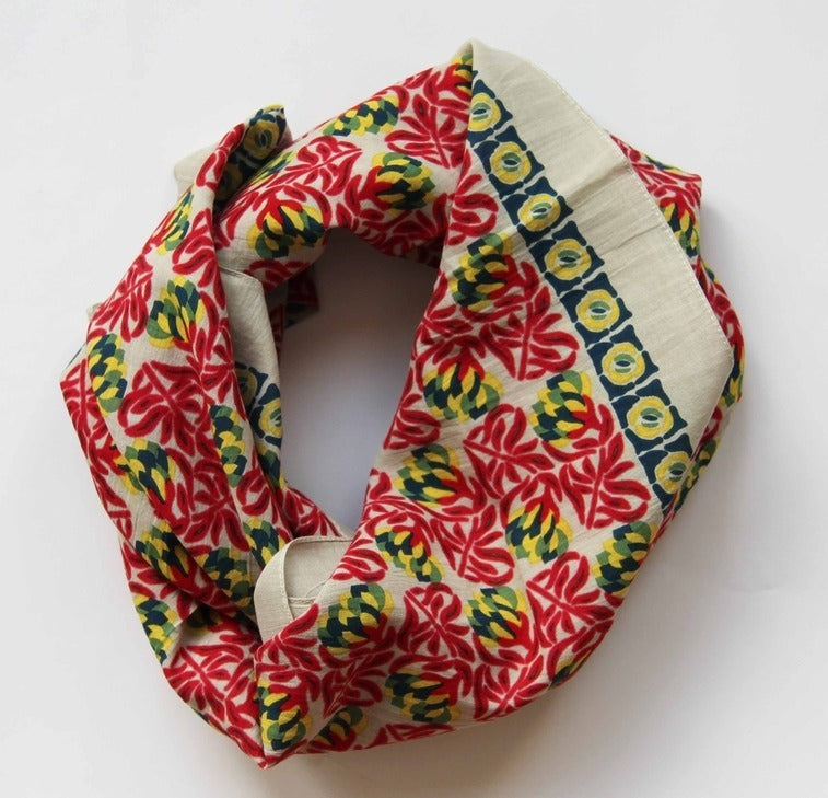 Les Belles Vagabondes 100% GOTS Organic Cotton Scarf