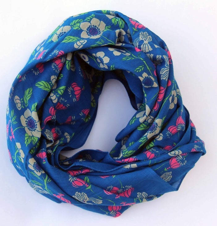Les Belles Vagabondes 100% GOTS Organic Cotton Scarf