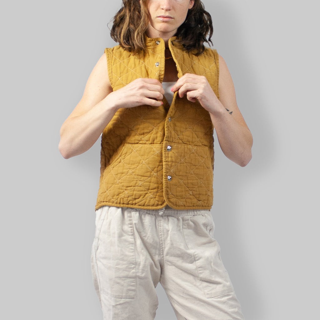 Utility Canvas Quilted Snap Vest - Honey