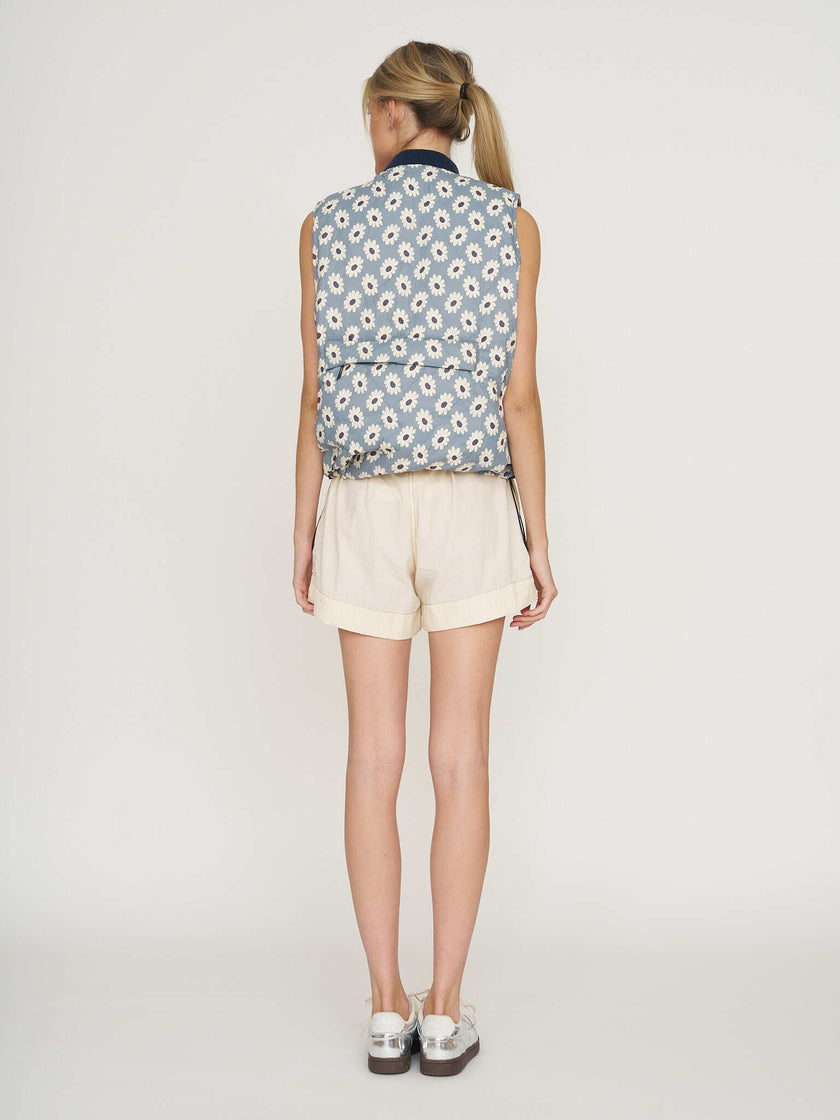 The Great. Outdoors - The Reversible Ultra-light Down Vest - Falling Daisies