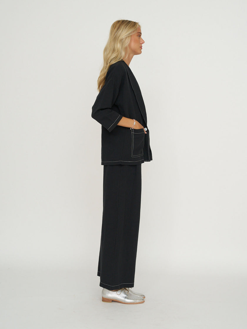 Allison Wonderland Concrete Blazer - Black