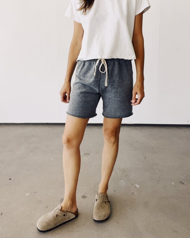 Hey Gang Sweatshorts in P.E. Grey