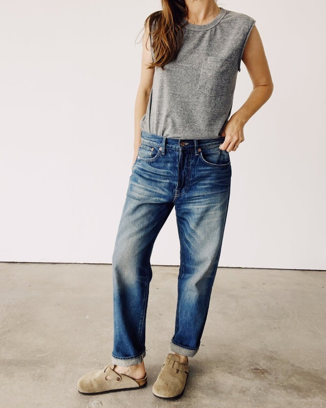 Hey Gang Muscle Tee in P.E. Grey