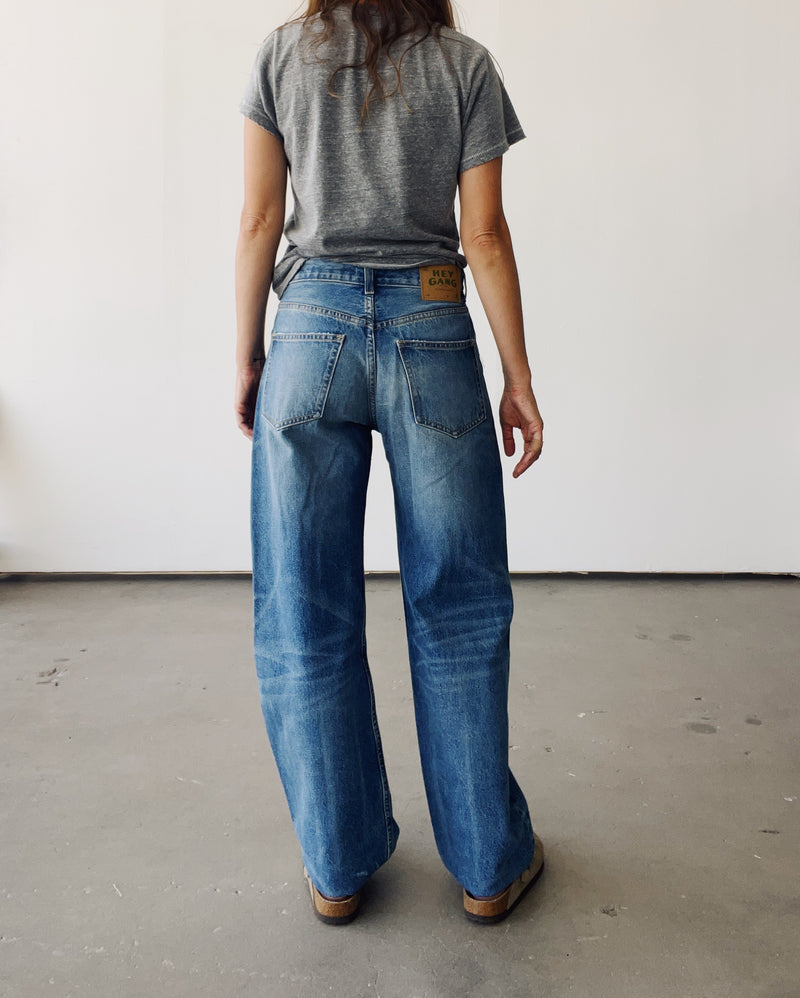 The Wide Slouch Jean in Earle Wash