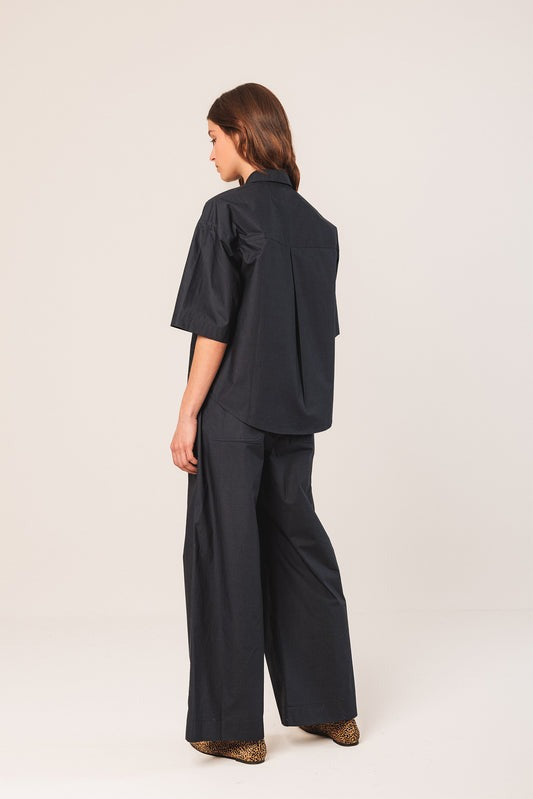 Indi & Cold Organic Cotton Poplin Shirt in Midnight