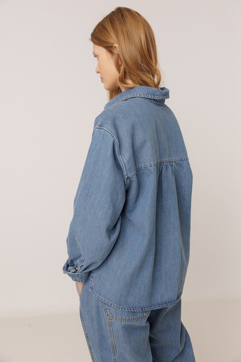 Indi & Cold Classic Denim Button Down in Tejano